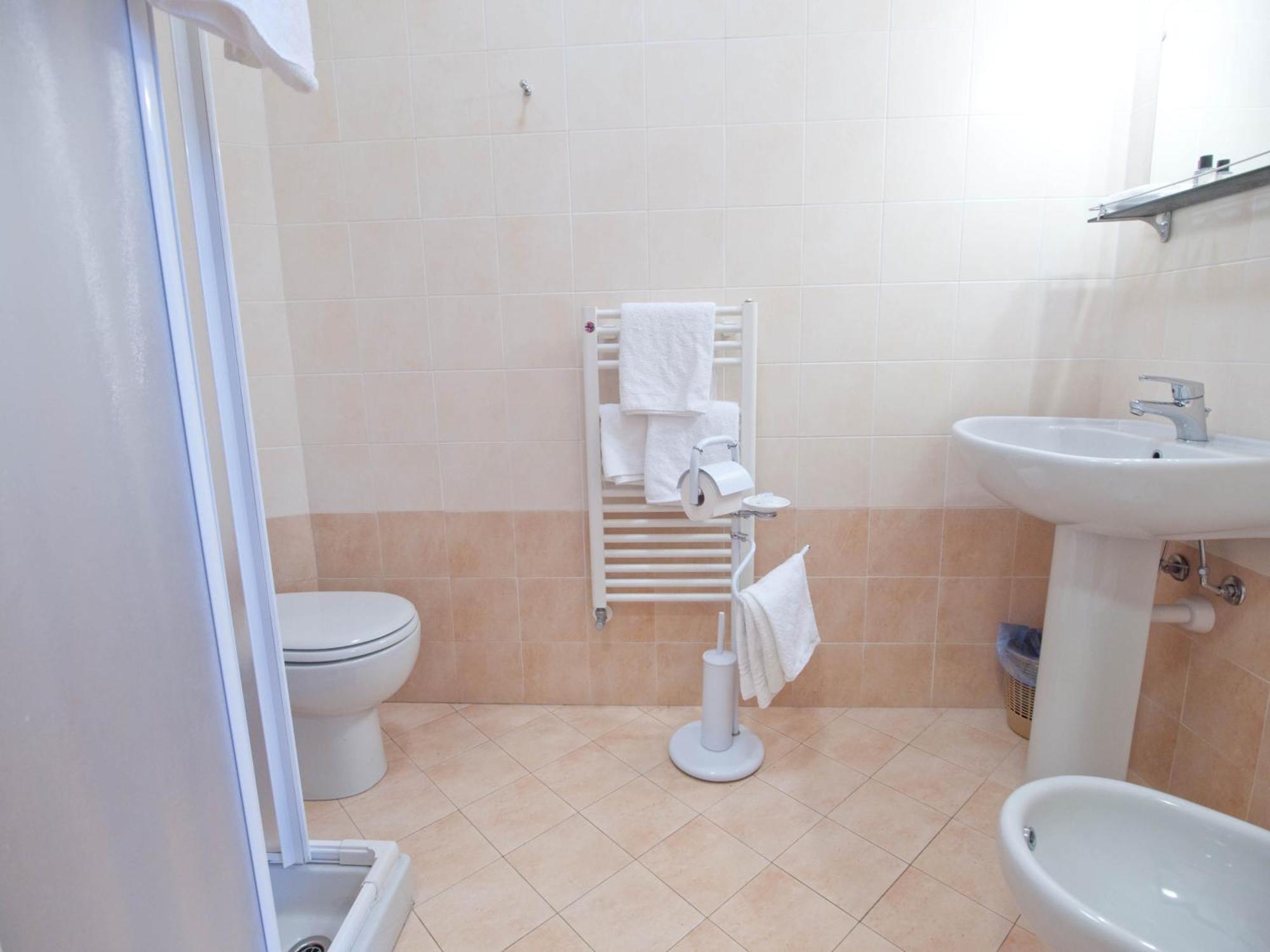 Residence Hotel Moderno Габи Экстерьер фото
